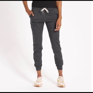 Vuori Performance Joggers